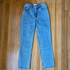 Curve Love Ultra High Rise 90s Straight Jean